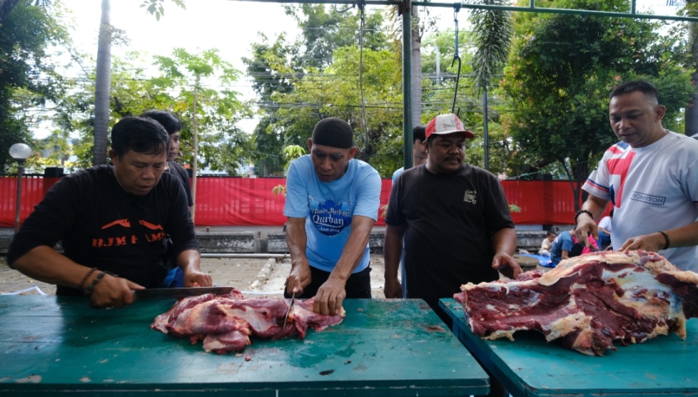 Daging Qurban yang disalurkan Pelindo Regional 4 & PPDI